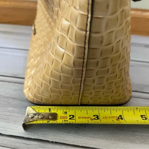 New Dooney & Bourke Lilliana natural brown woven leather strap handle tote purse - Picture 14 of 15